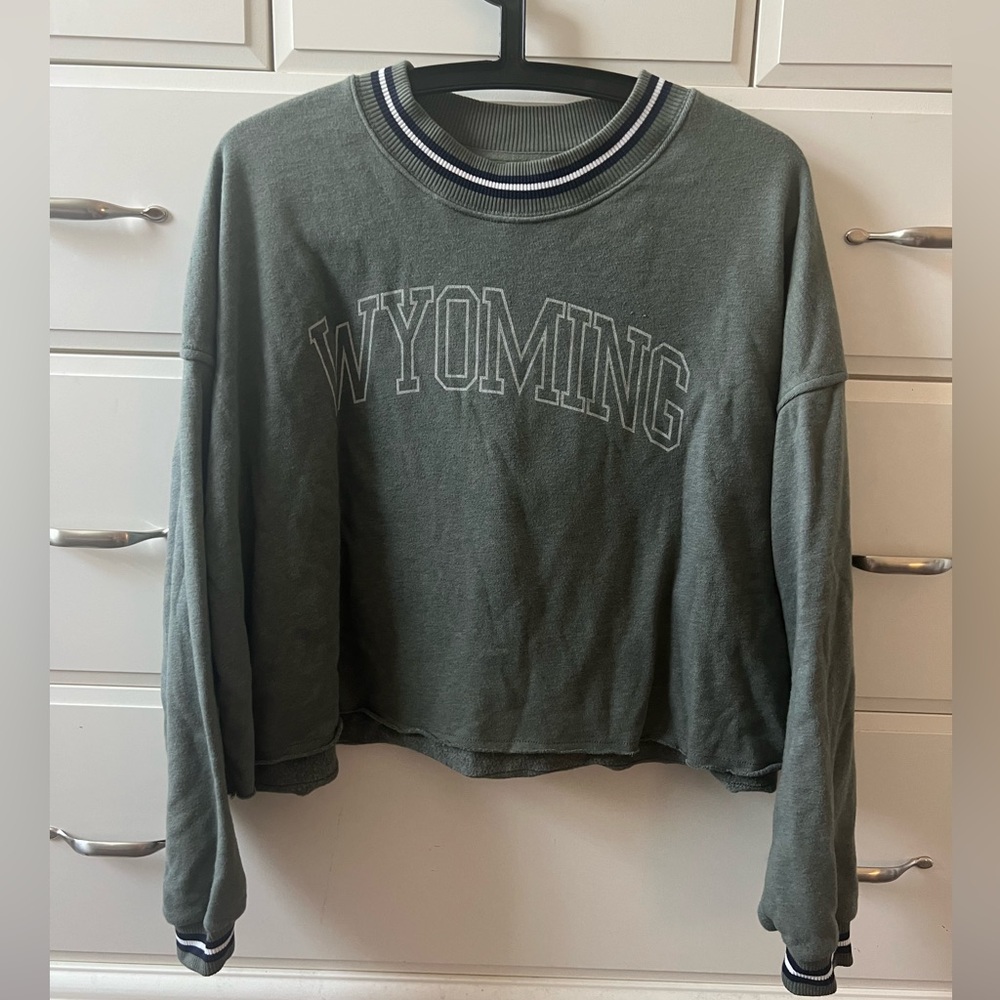 Cropped AE Crewneck